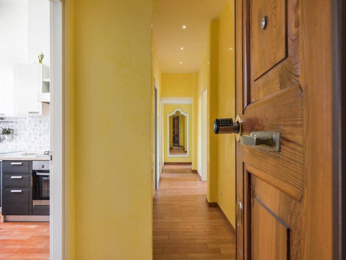 The Best Rent - Colourful Two-Bedroom Apartment Near Termini Station Roma Dış mekan fotoğraf