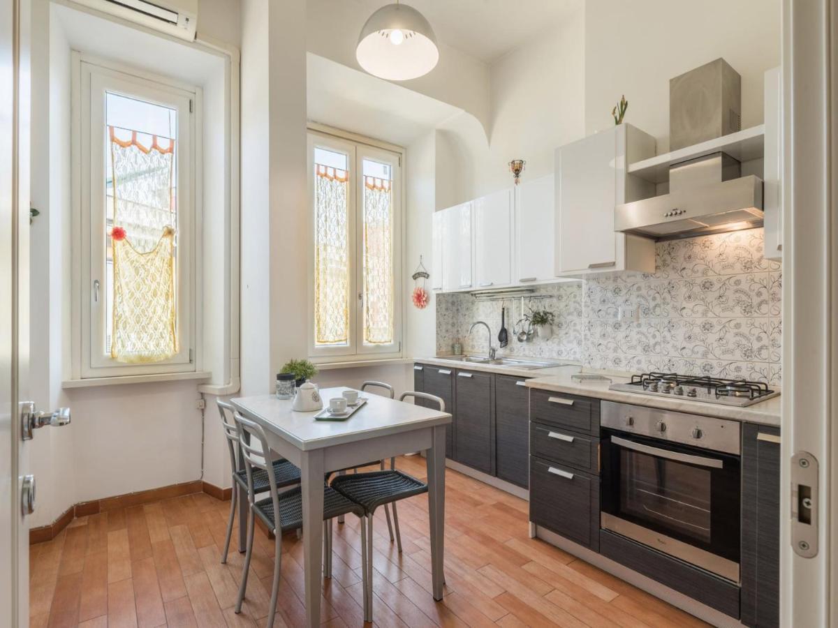 The Best Rent - Colourful Two-Bedroom Apartment Near Termini Station Roma Dış mekan fotoğraf